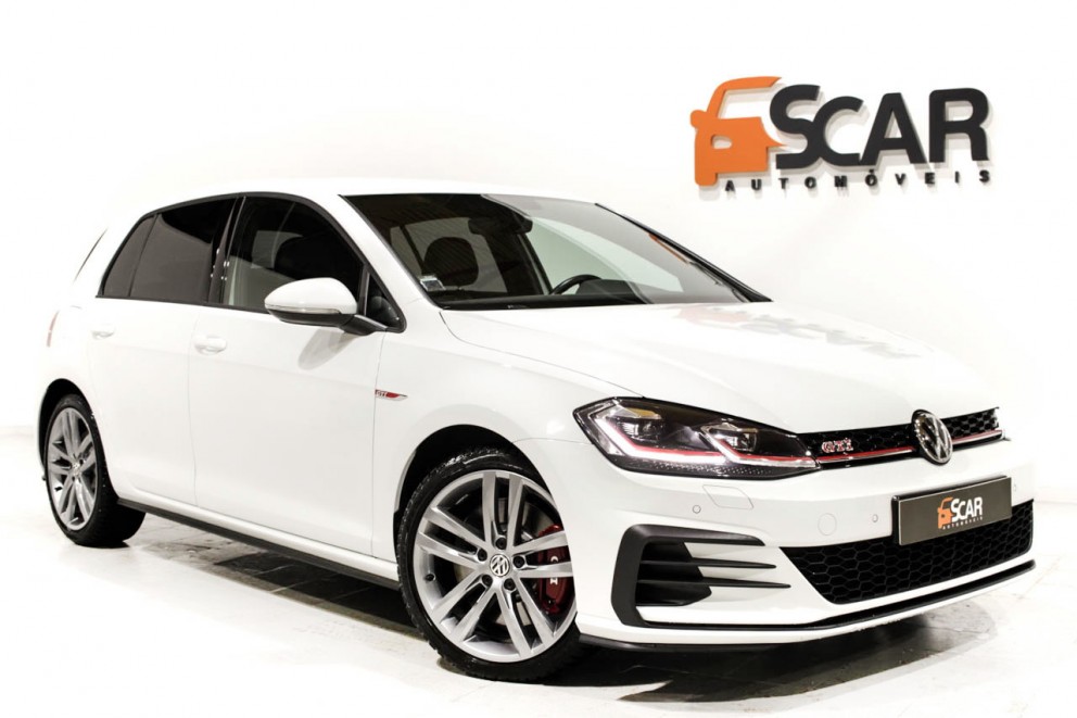 VW Golf 2.0 TSI GTI DSG Performance