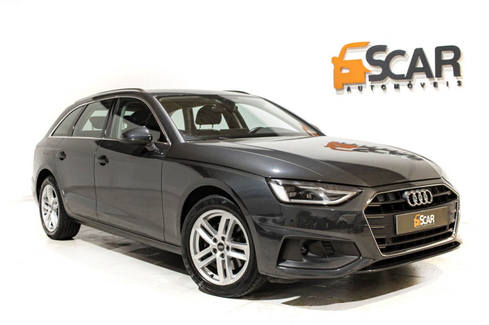 Audi A4 Avant 30 TDI S tronic