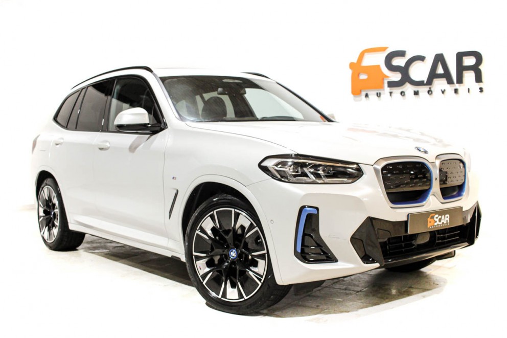 BMW iX3 M Sport Impressive