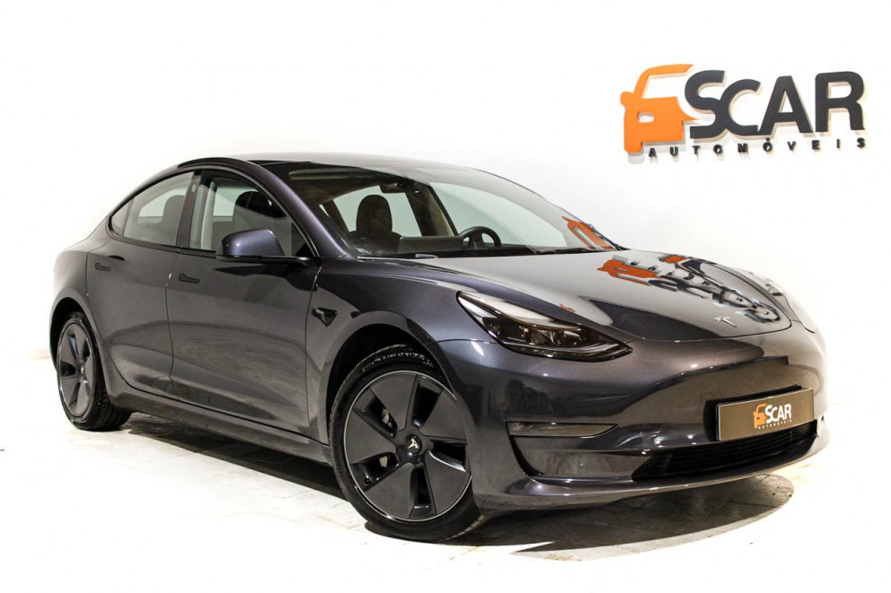 Tesla Model 3 Long Range RWD